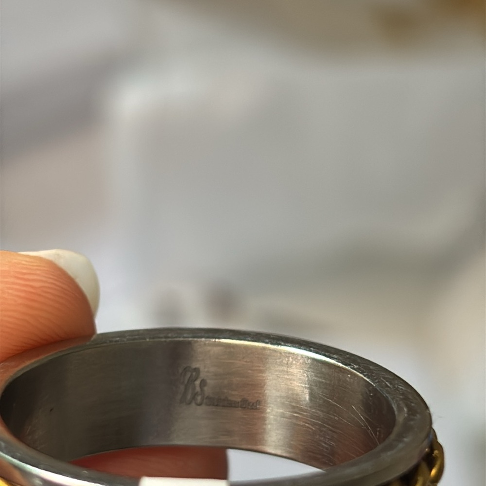 NEW Cuban Link 18k Gold Filled Ring - Picture 4 of 4